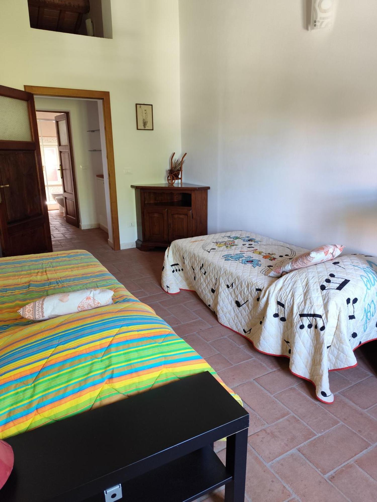 Casa Daria, Armonia Del Passato Nel Rispetto Della Natura Donoratico Luaran gambar